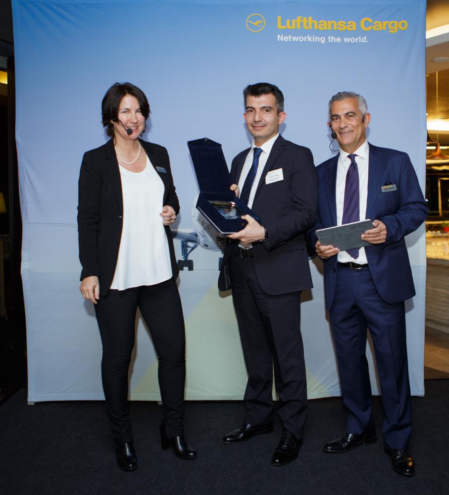 Lufthansa Cargo'dan UTİKAD Ve Üyelerine Ödül Yağmuru