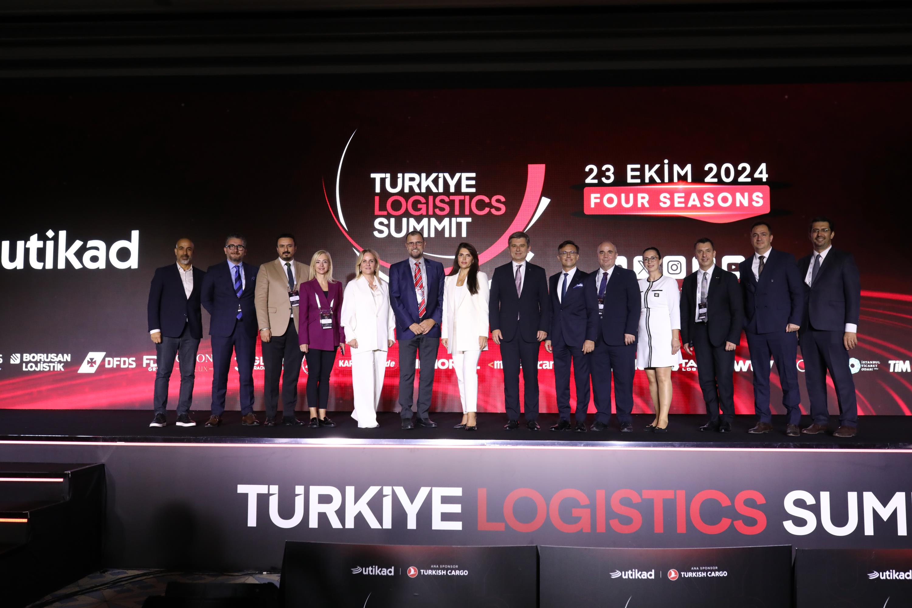 TÜRKİYE LOGISTICS SUMMİT REKOR KATILIMLA GERÇEKLEŞTİ