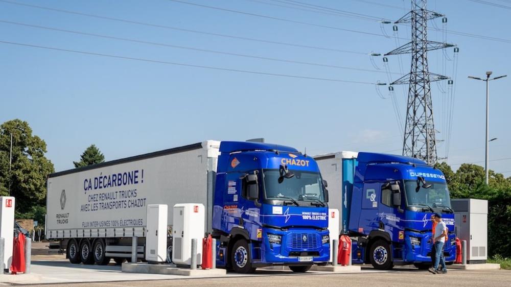 RENAULT TRUCKS LOJİSTİK SÜREÇLERİNİ KARBONDAN ARINDIRIYOR